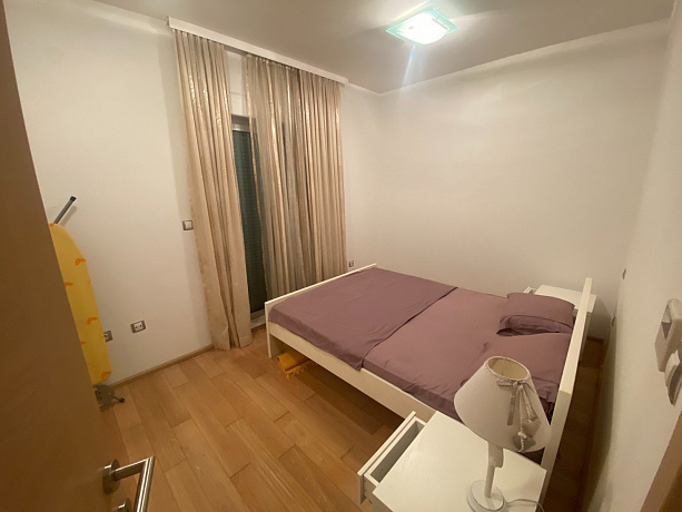 Zwei-Zimmer-Wohnung zum Verkauf in der Nähe des Meeres in Kotor